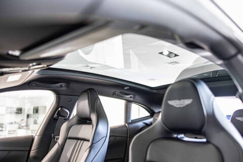 2026 Aston Martin DBX 707