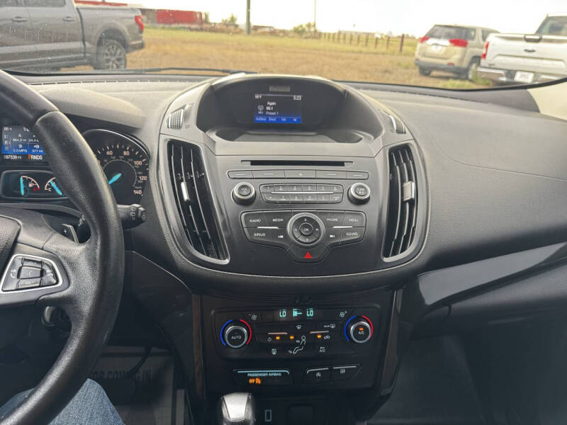 2017 Ford Escape SE - Photo 14