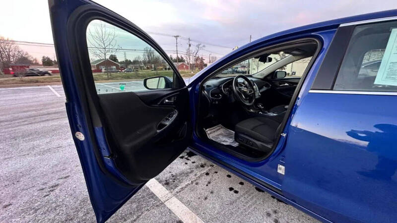 2023 Chevrolet Malibu RS