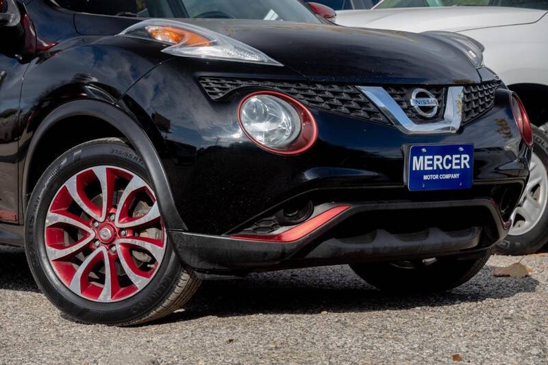 2015 Nissan JUKE SV photo 3