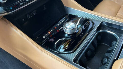 2023 Jeep Grand Wagoneer Series III Obsidian