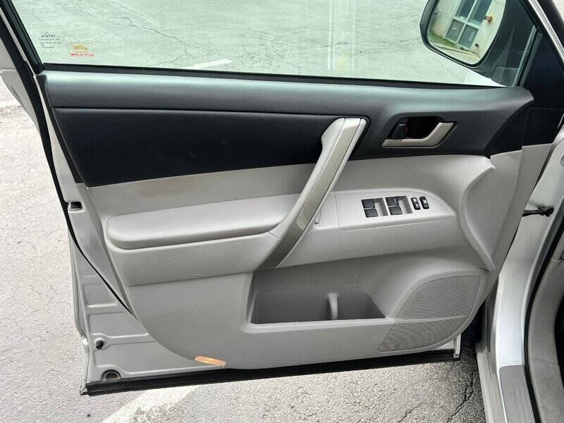 2011 Toyota Highlander