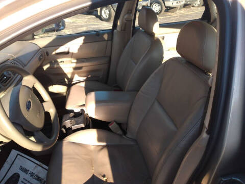 2004 Ford Taurus SES