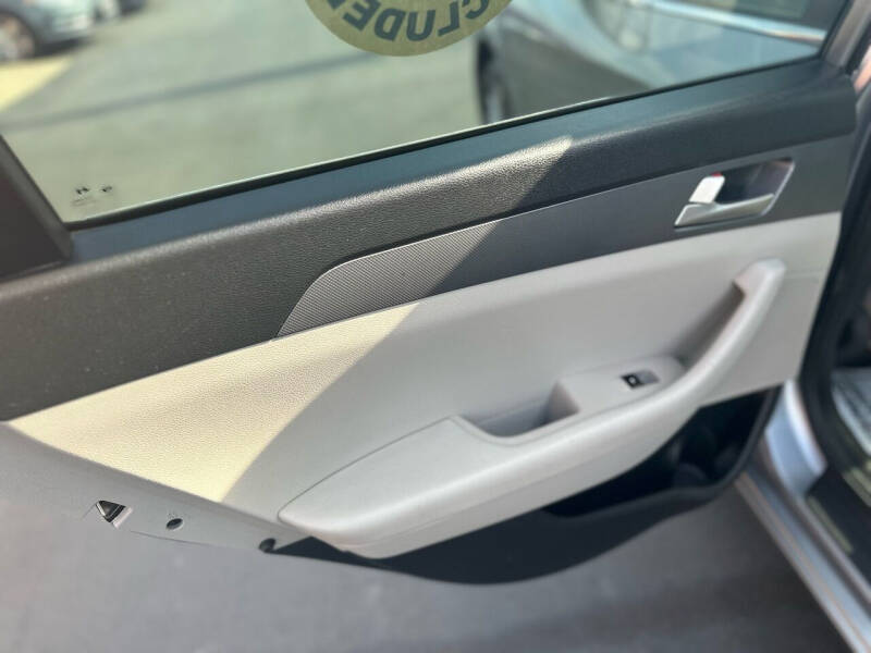 2017 Hyundai Sonata SE