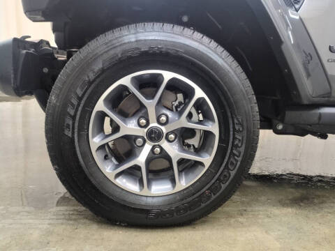 2025 Jeep Gladiator NightHawk