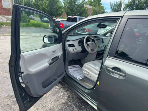 2014 Toyota Sienna