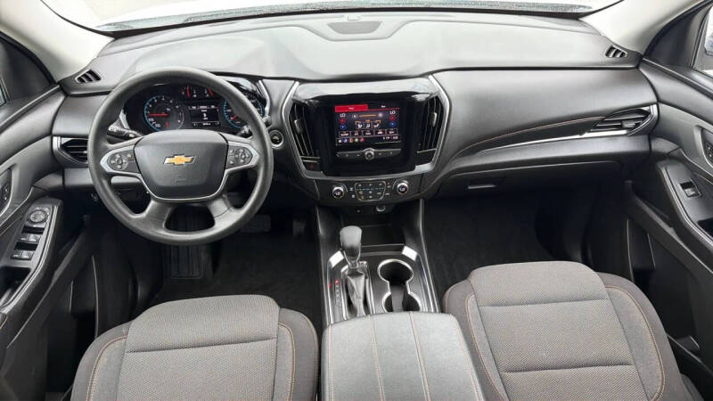 2021 Chevrolet Traverse LS