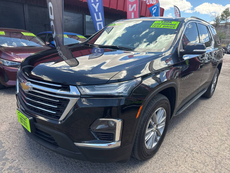 2022 Chevrolet Traverse LT Leather