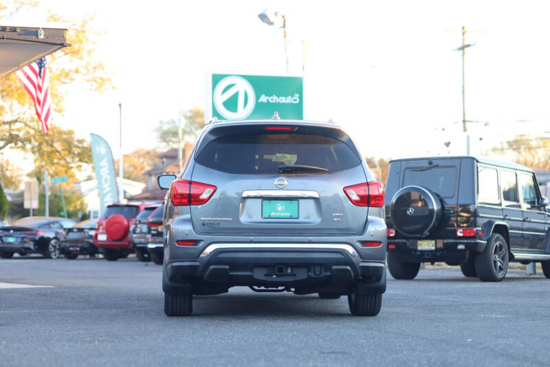 2019 Nissan Pathfinder