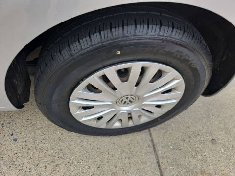 2012 Volkswagen Golf 2.5L PZEV