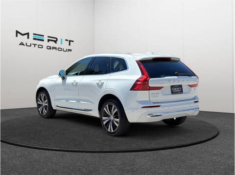 2023 Volvo XC60 Recharge T8 Plus Bright Theme