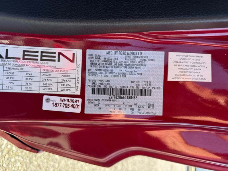 2006 Ford Mustang GT Deluxe