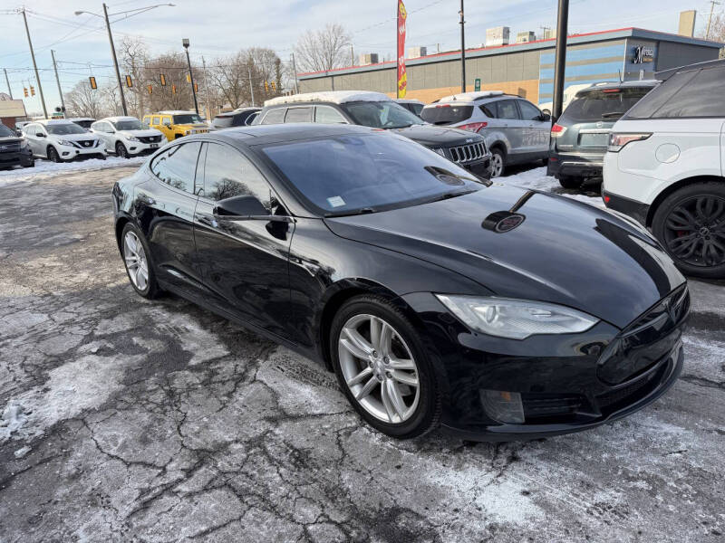 2015 Tesla Model S 70D
