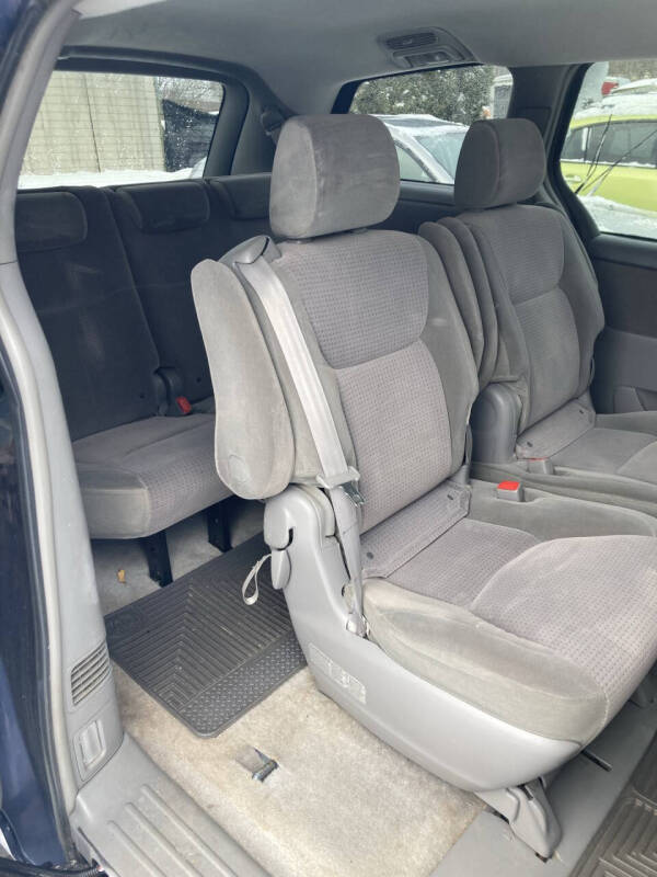 2006 Toyota Sienna LE 7 Passenger