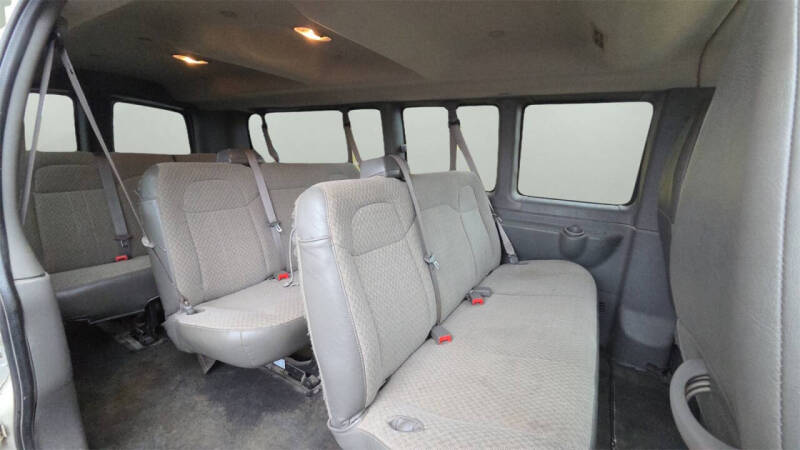 2017 Chevrolet Express LT 3500