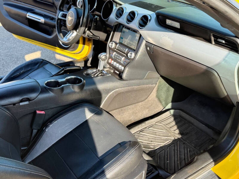 2017 Ford Mustang EcoBoost Premium