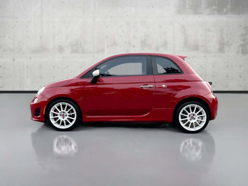 2013 FIAT 500 Abarth