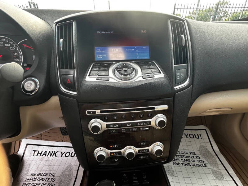 2014 Nissan Maxima 3.5 SV