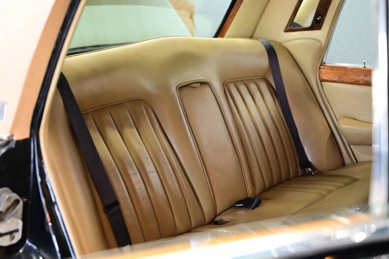 1972 Rolls-Royce SILVER CLOUD LWB