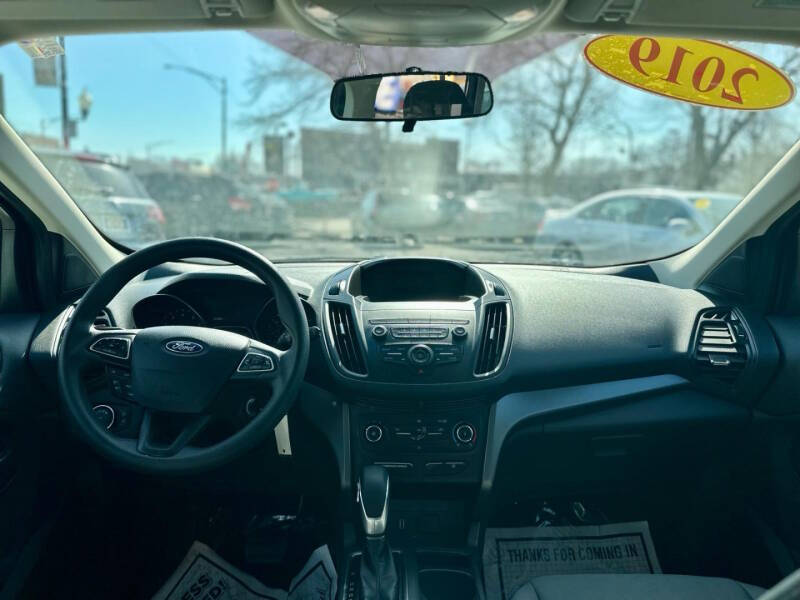 2019 Ford Escape S
