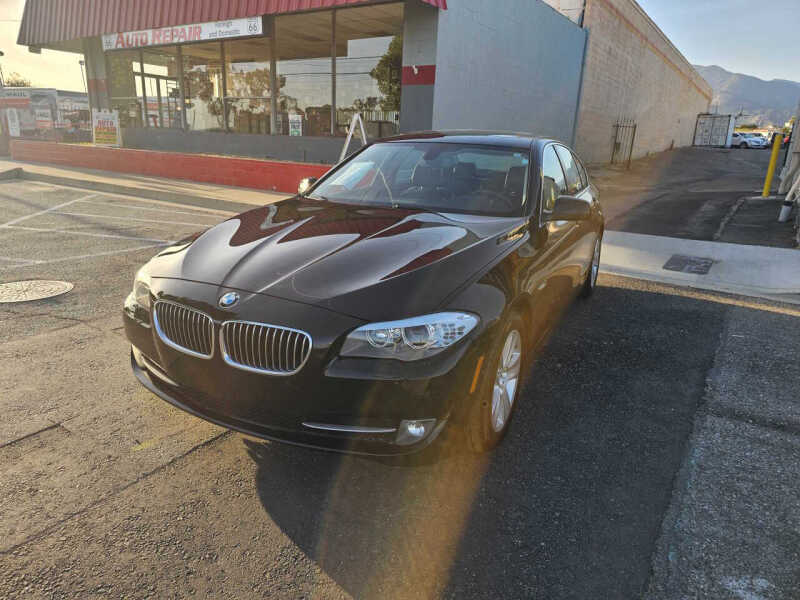2013 BMW 5 Series 528i