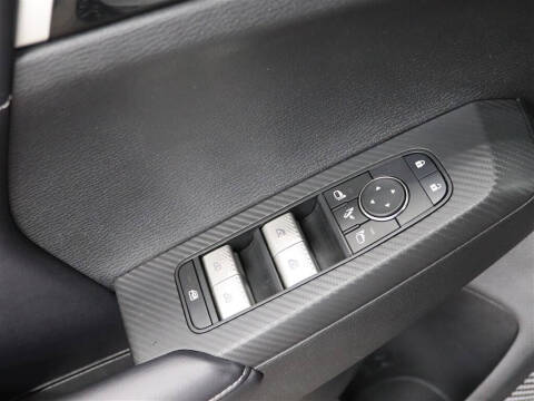 2024 Mitsubishi Outlander PHEV SE