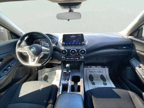 2022 Nissan Sentra SV