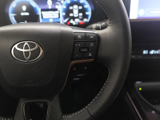 2025 Toyota Crown XLE