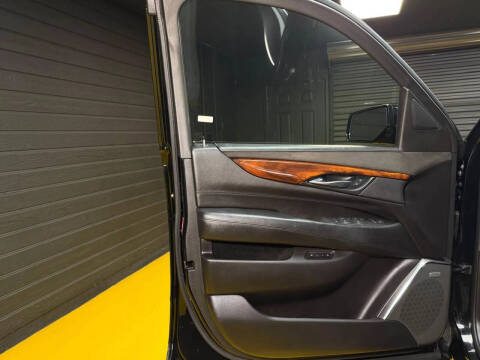 2015 Cadillac Escalade Premium