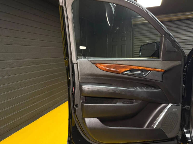 2015 Cadillac Escalade Premium