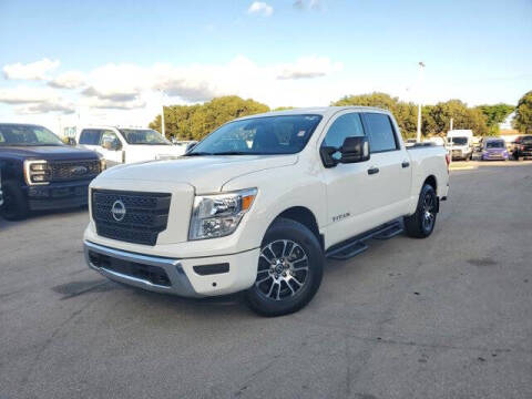 2024 Nissan Titan SV