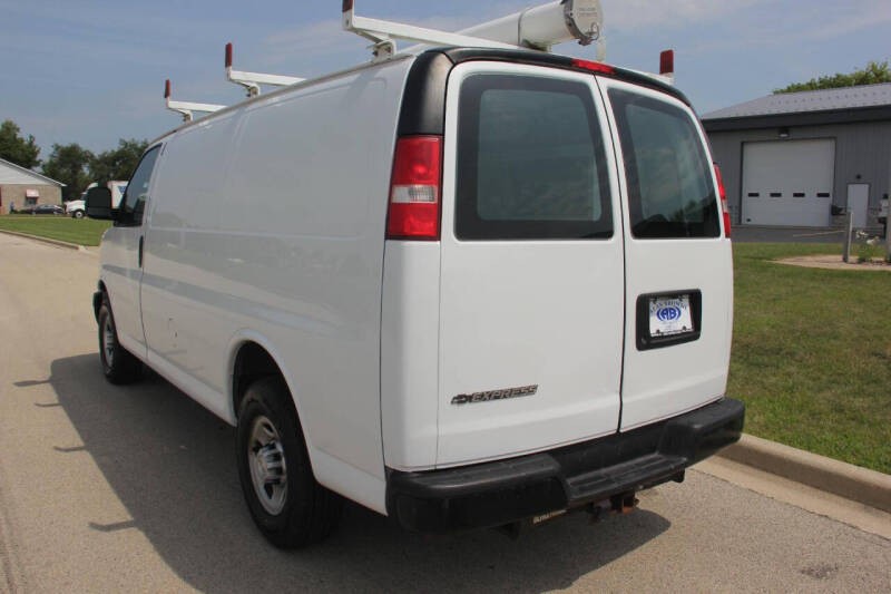 2017 Chevrolet Express 2500