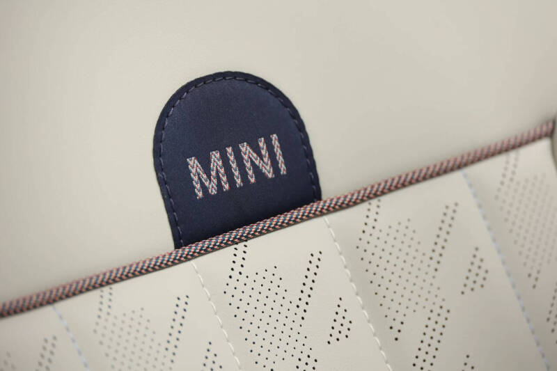 2025 MINI Hardtop 2 Door