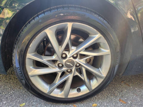 2022 Genesis G70 2.0T