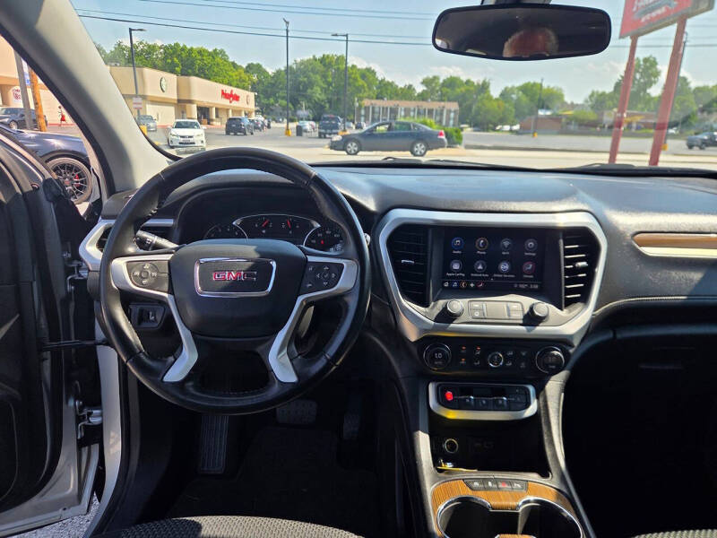 2020 GMC Acadia SLE