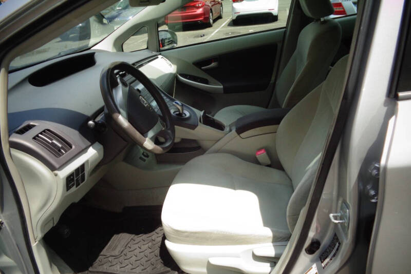 2011 Toyota Prius Two