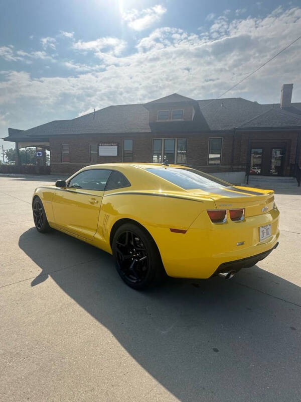 2010 Chevrolet Camaro 2SS photo 2