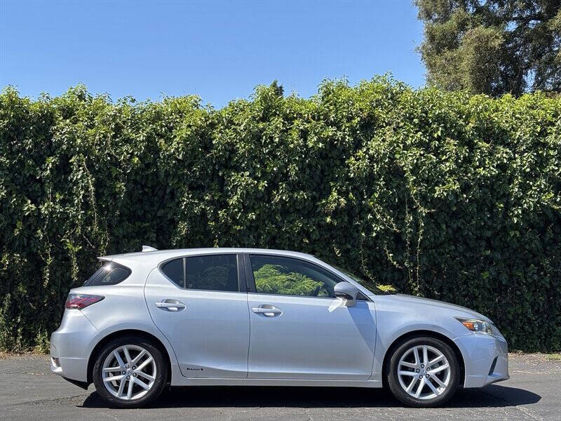 2014 Lexus CT 200h