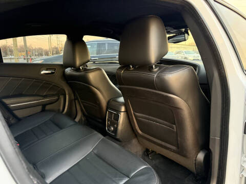 2012 Dodge Charger R/T Max