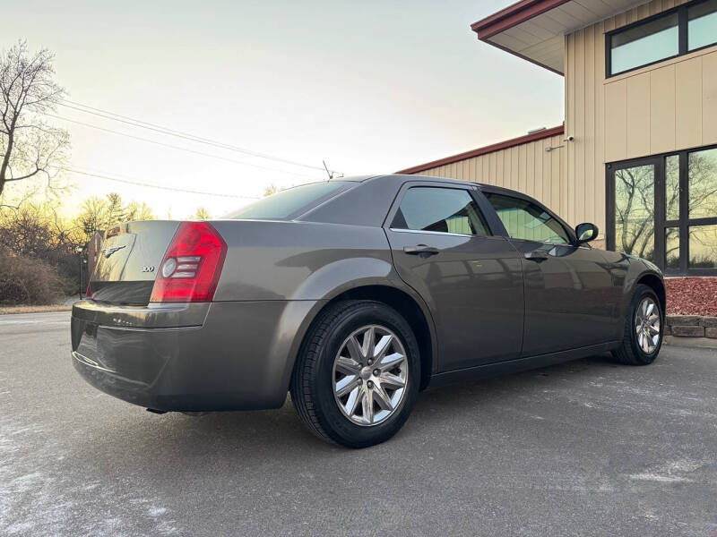 2008 Chrysler 300 LX