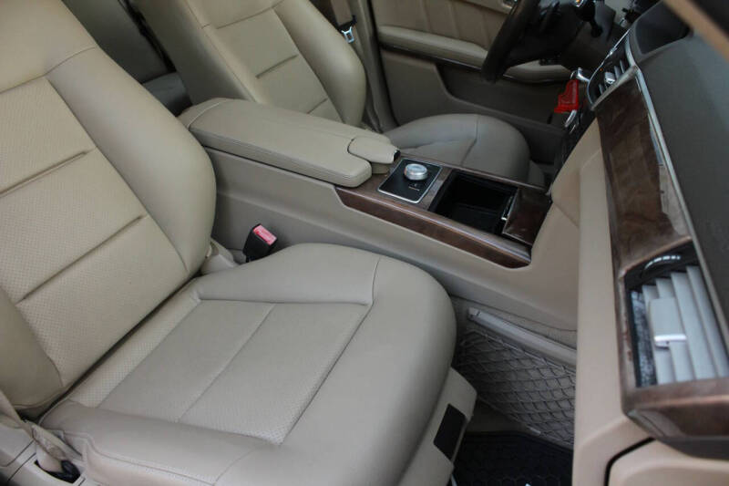 2011 Mercedes-Benz E-Class