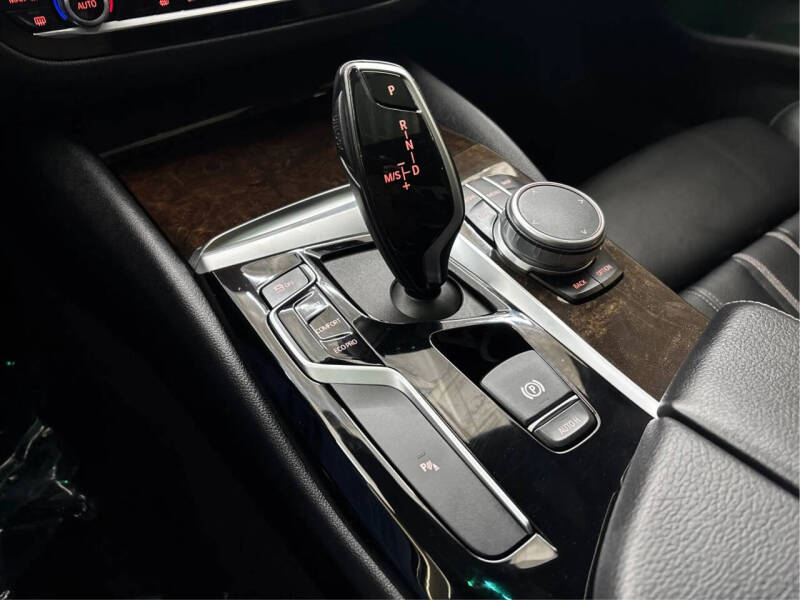 2019 BMW 5 Series 540i xDrive