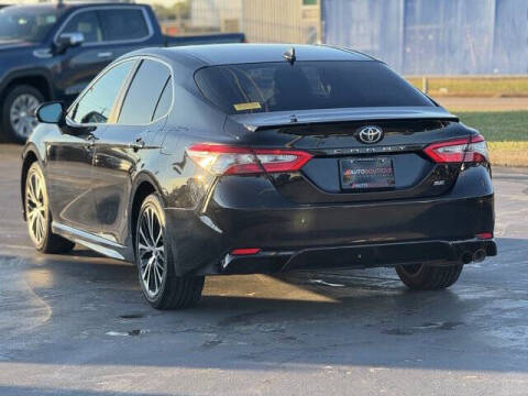 2019 Toyota Camry SE