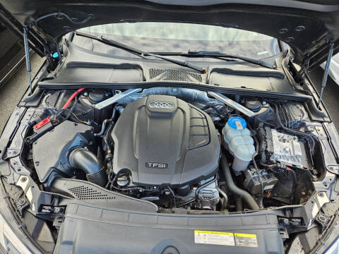 2017 Audi A4 2.0T quattro Premium