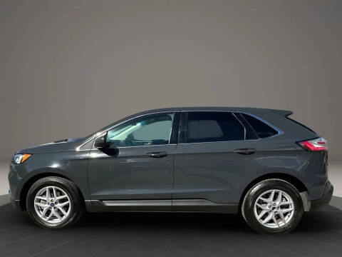 2021 Ford Edge