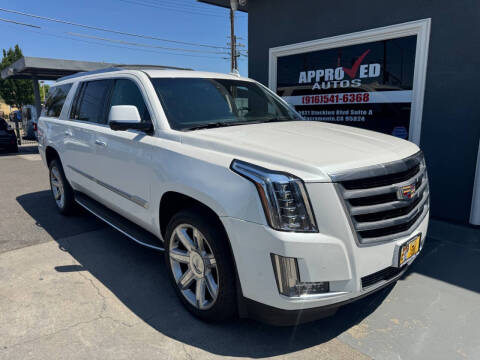 2019 Cadillac Escalade ESV Luxury