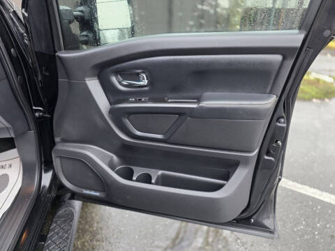 2018 Nissan Titan XD SL