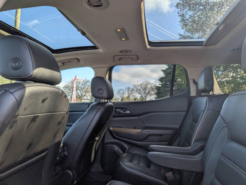 2019 GMC Acadia Denali