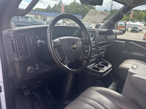 2020 Chevrolet Express 2500