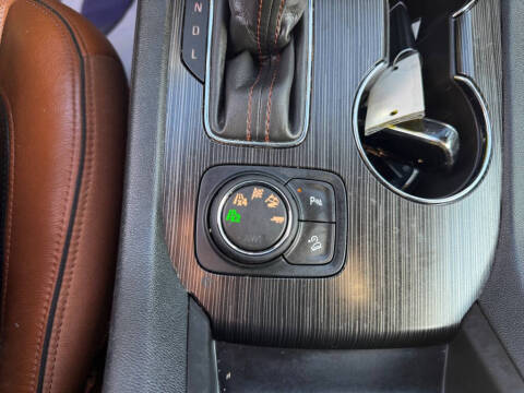 2017 GMC Acadia SLT-1
